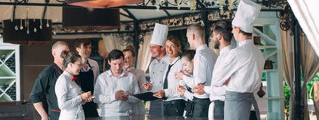 How to Run a Restaurant: 8 Running a Restaurant Tips